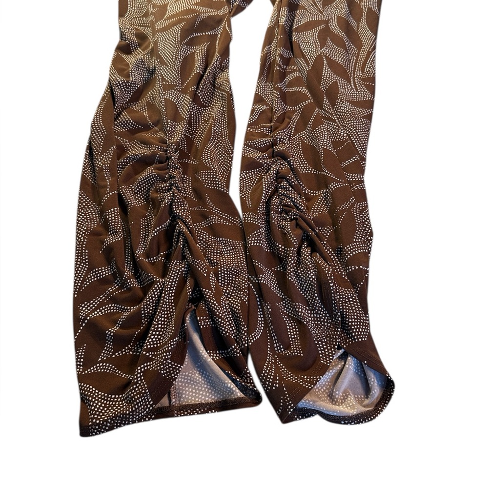Susan Graver Pants Liquid Knit Brown and White Leaf Patterned Bohemian Ankle 1X - Picture 3 of 14